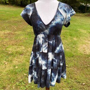 URBAN OUTFITTERS DRESS MINI BLACK BLUE WHITE TIE DYE V-NECK CAP SLEEVE Size S